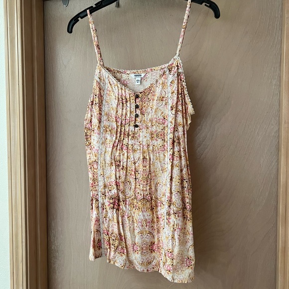 Sonoma Women’s M rayon tank top w adjustable straps - Picture 2 of 7